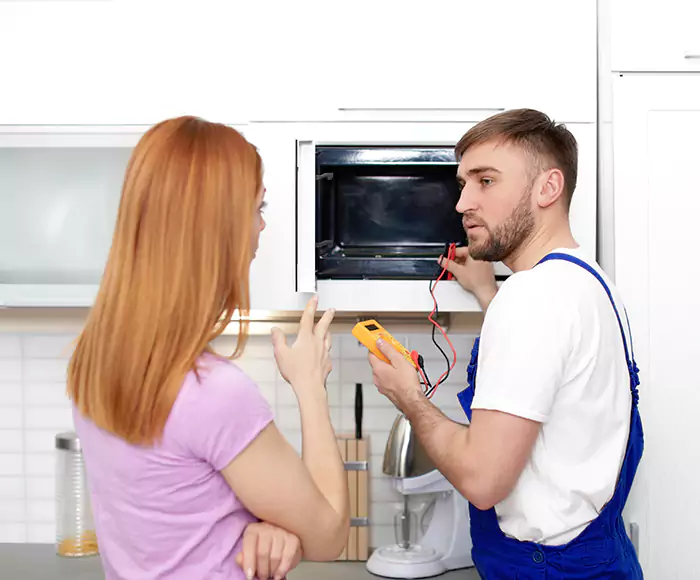 Skilled Microwave Service: Your Certified Microwave Purchase and Installation in New Britain, CT